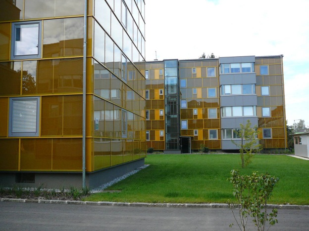 Pasivní dům v Rakousku se solární fasádou (zdroj: Michael Paula, bmvit)