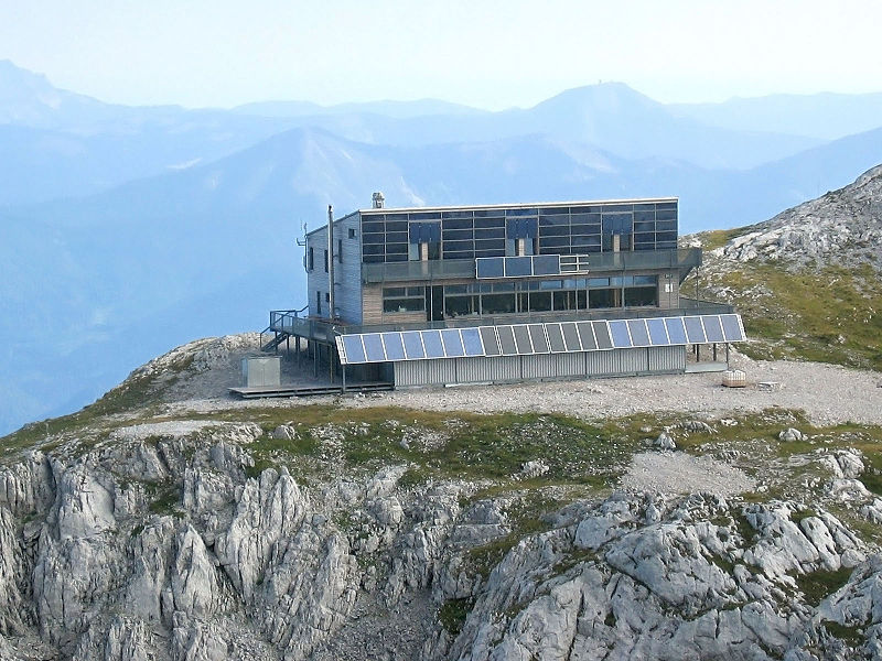 „Schiestlhaus“ – first high-alpine passive house (source: Michael Schmid)